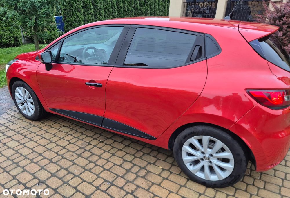 Renault Clio - 7