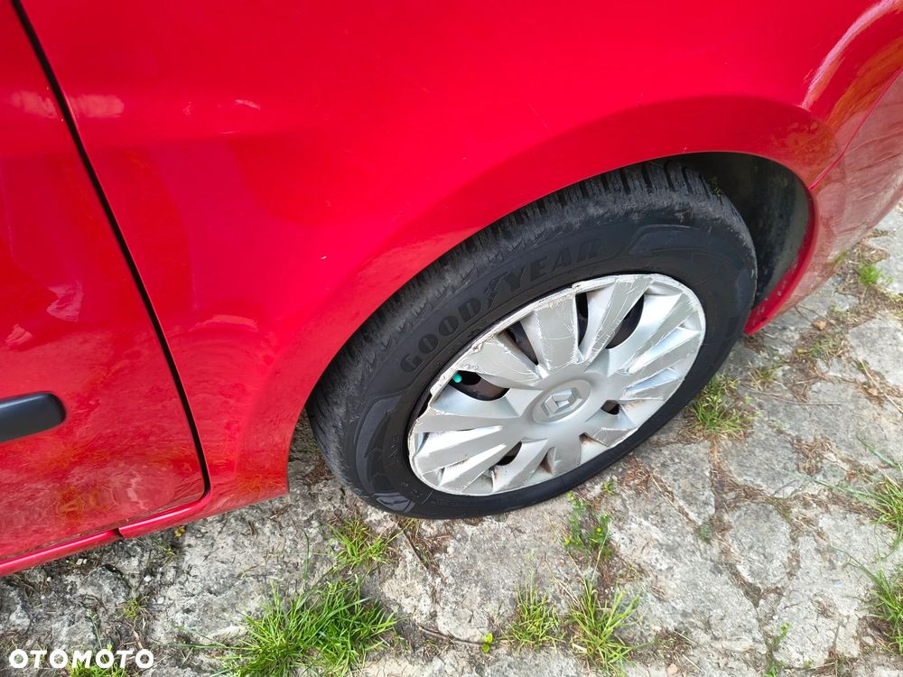 Renault Clio 1.5 dCi Alize - 21