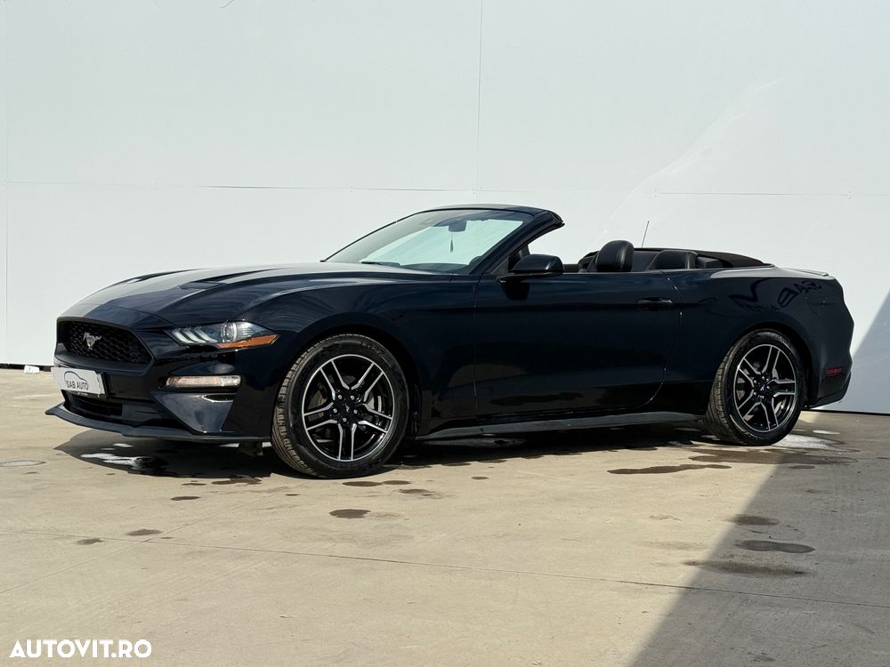 Ford Mustang - 5