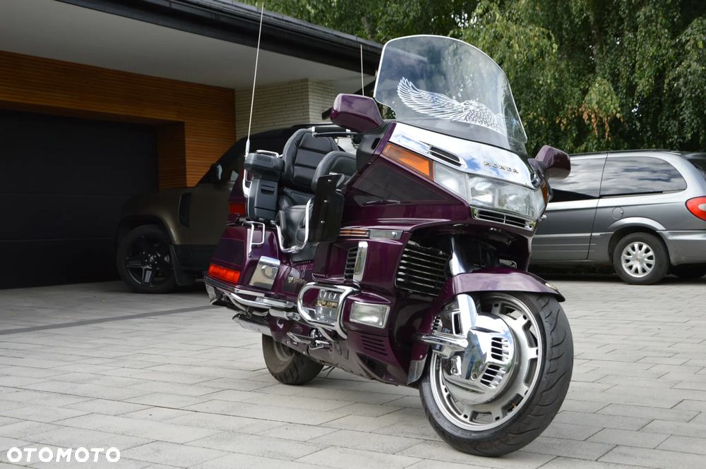 Honda GL - 32