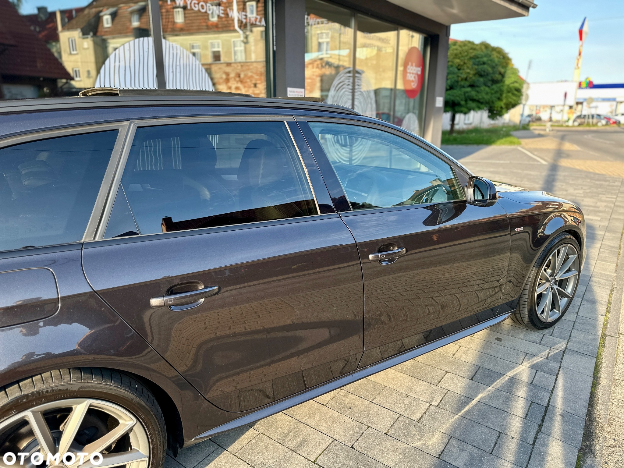Audi A4 Avant 2.0 TDI DPF clean diesel quattro S tronic S line Sportpaket - 25