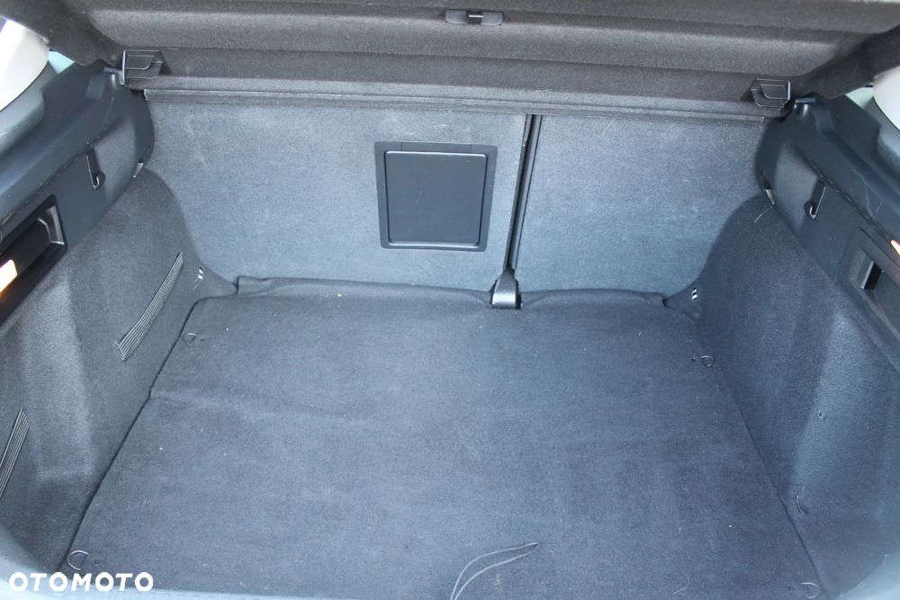 Citroën C4 VTi 120 Exclusive - 26