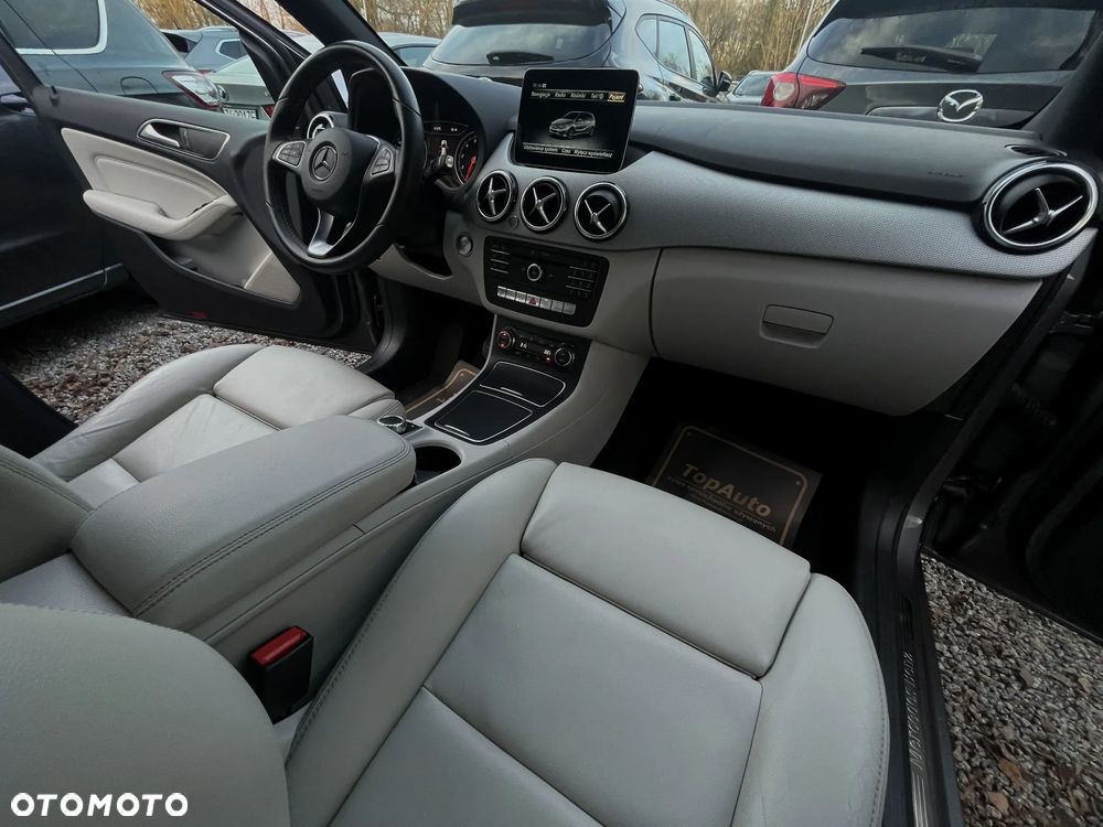 Mercedes-Benz Klasa B 200 7G-DCT Edition - 16