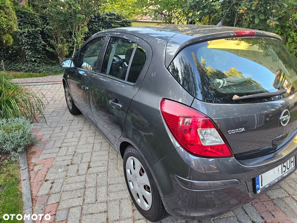 Opel Corsa 1.4 16V Enjoy - 3