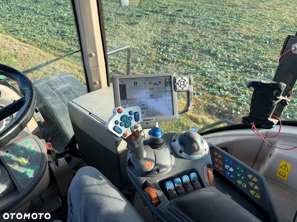 Fendt 824 Vario - 12