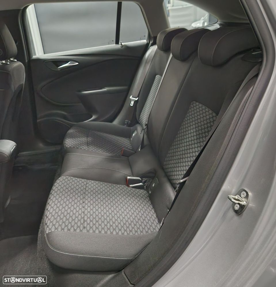 Opel Astra Sports Tourer 1.6 CDTI Business Edition S/S - 26