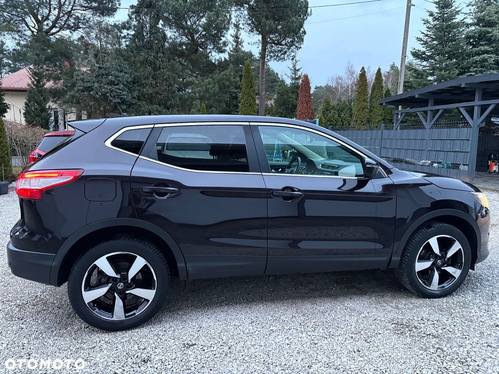 Nissan Qashqai 1.6 DIG-T N-Vision - 9