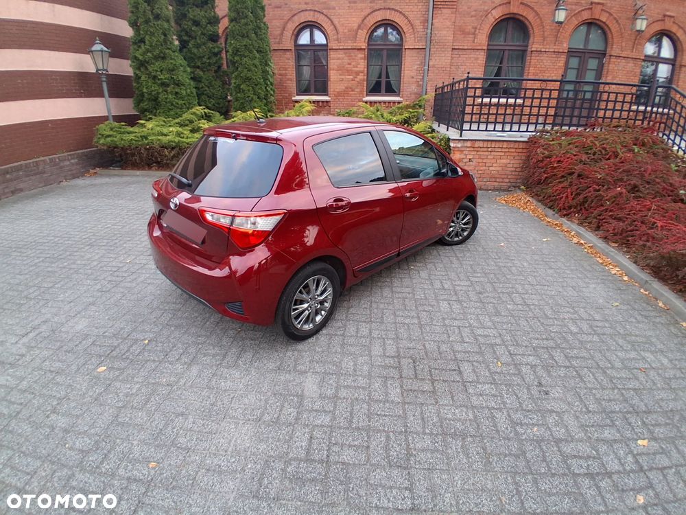 Toyota Yaris 1.5 Premium - 19