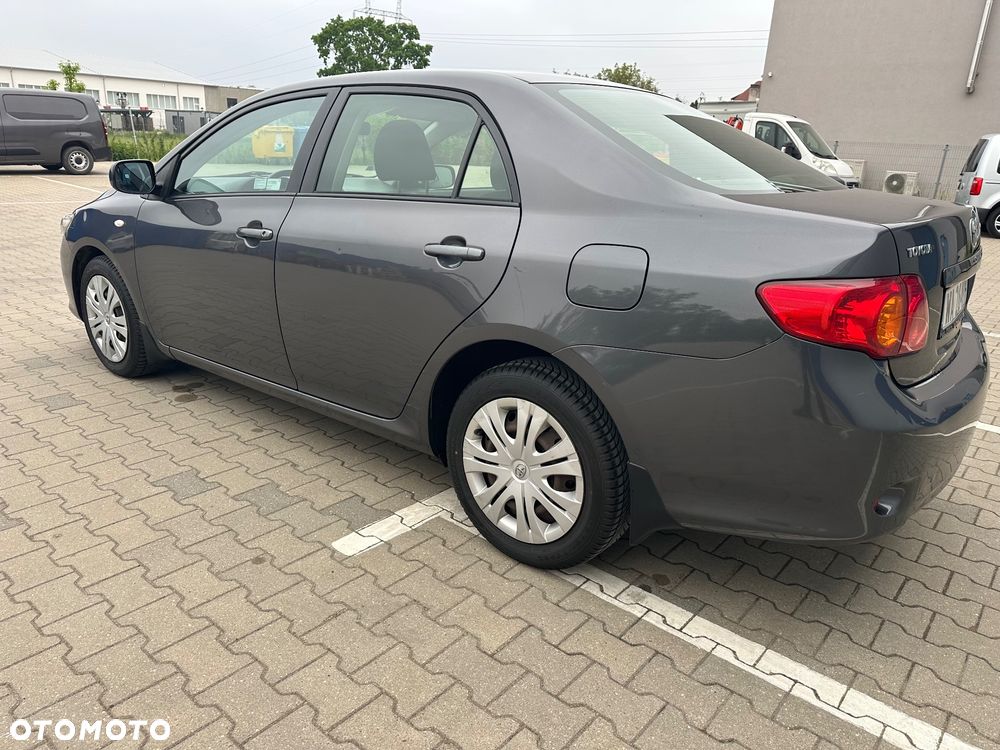 Toyota Corolla 1.4 D-4D Terra MM - 11