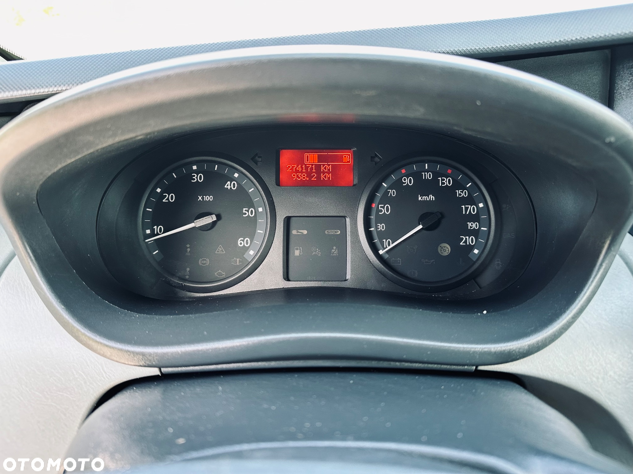 Renault Trafic - 16
