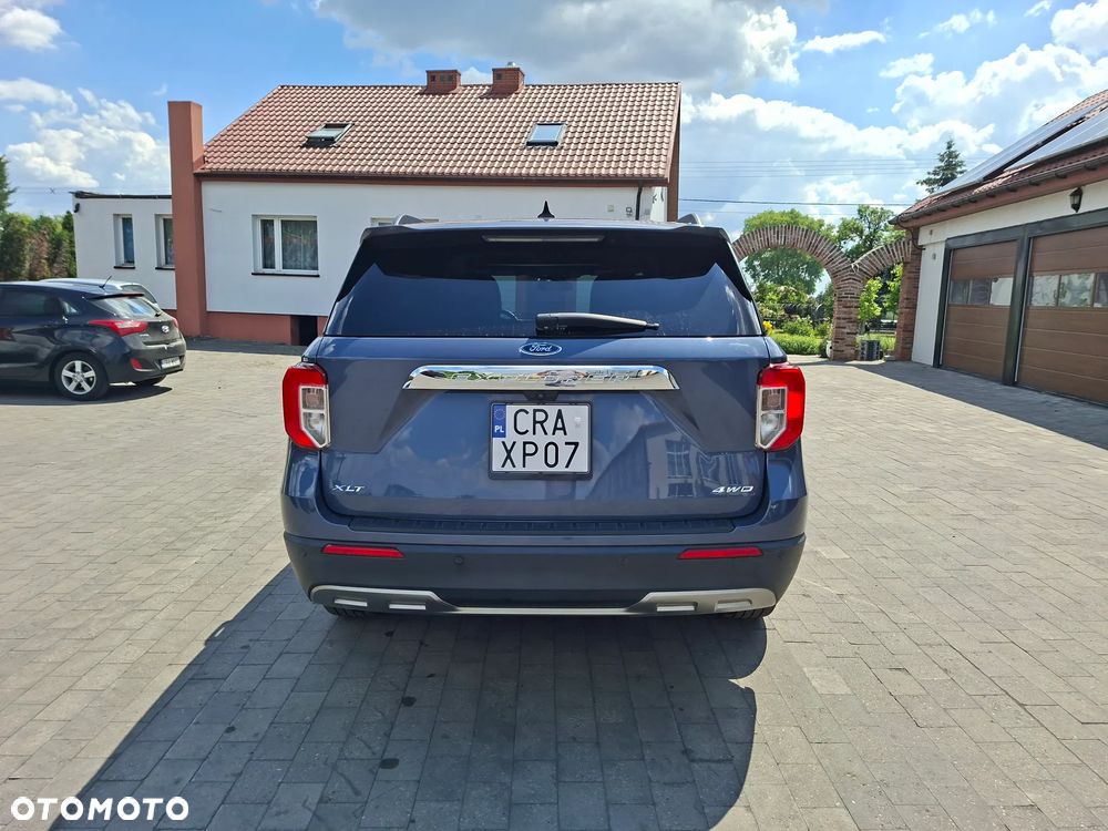 Ford Explorer - 5