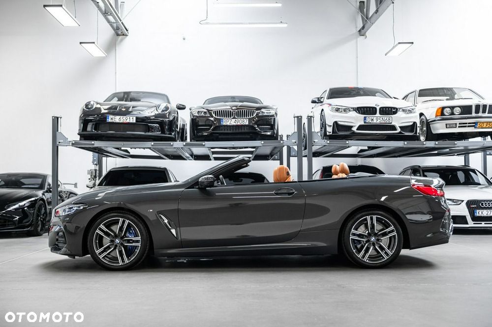 BMW Seria 8 840i - 12