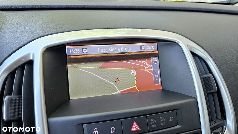 Opel Astra 1.7 CDTI DPF Cosmo - 9