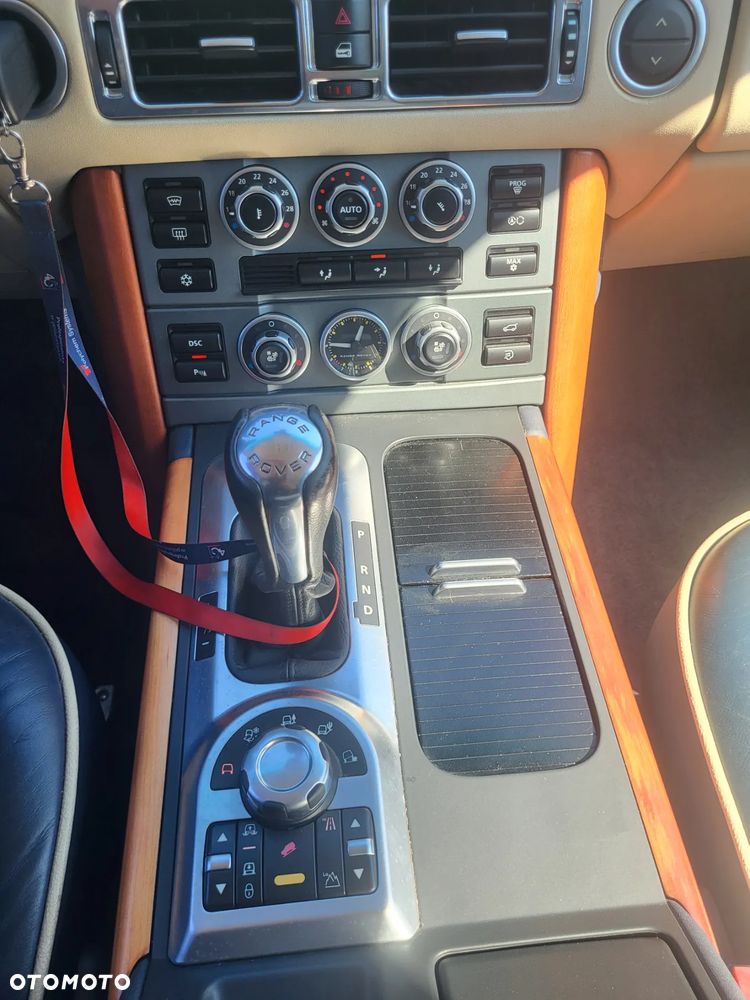 Land Rover Range Rover - 10