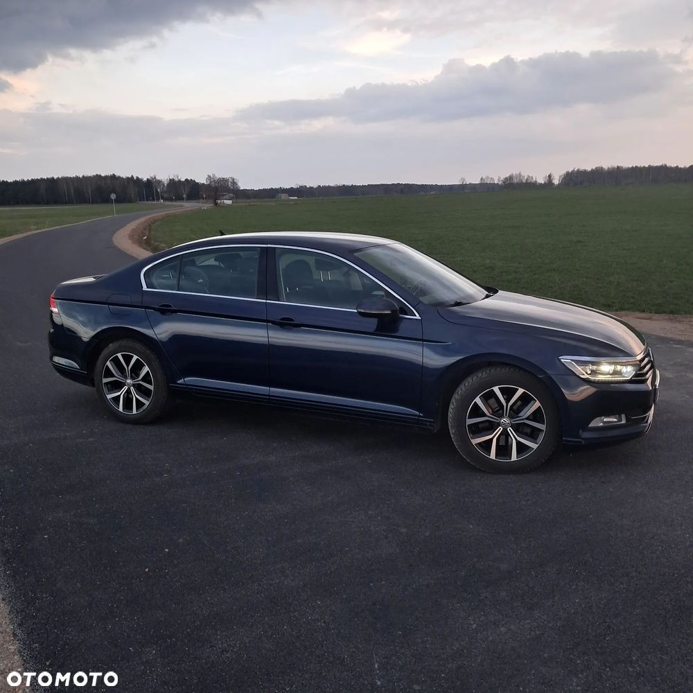 Volkswagen Passat 1.8 TSI BMT Comfortline - 9