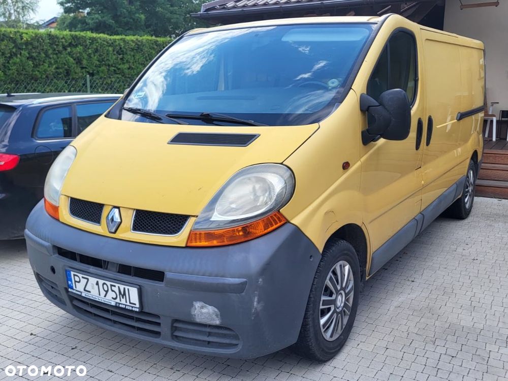 Renault Trafic - 2
