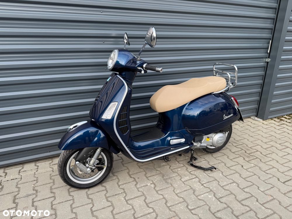 Piaggio Vespa - 3
