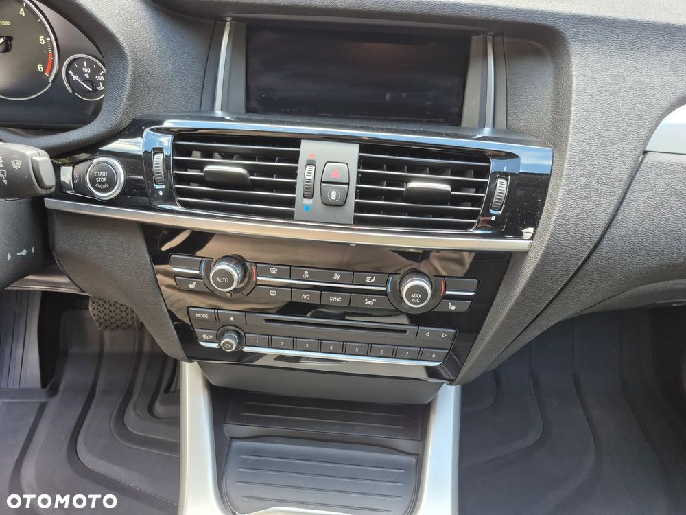 BMW X4 xDrive20d Advantage - 17