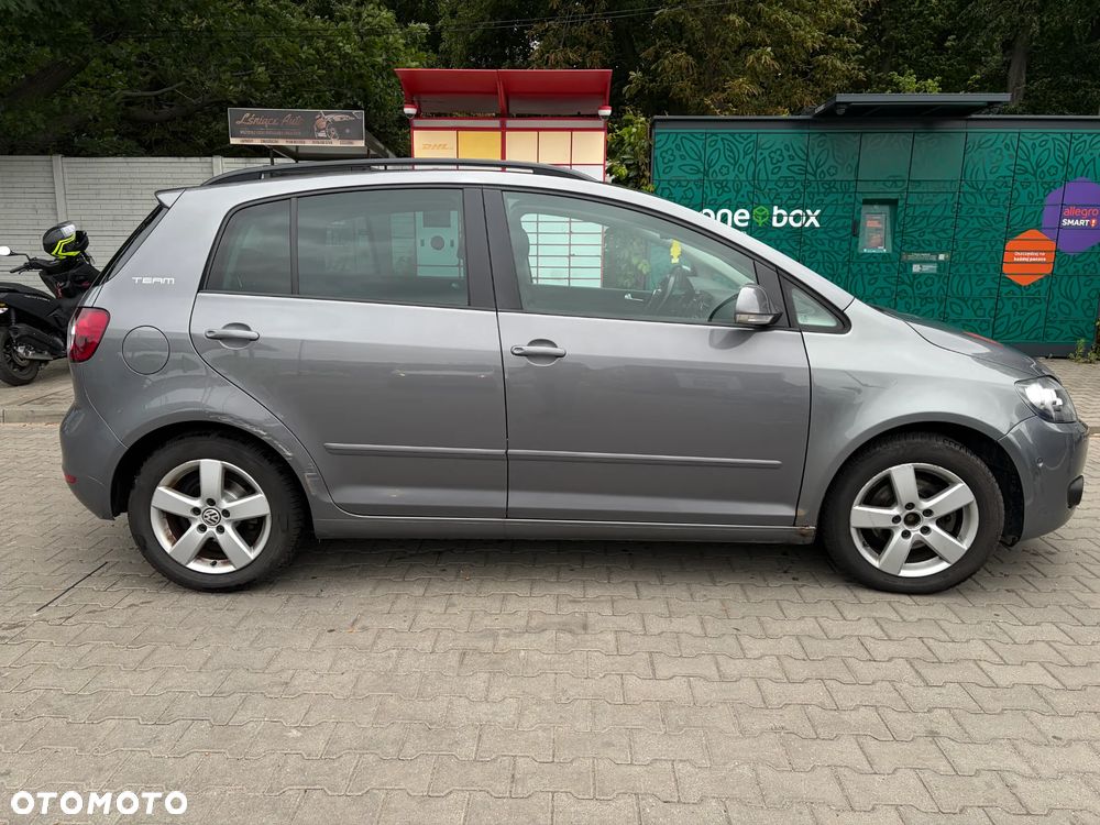 Volkswagen Golf Plus - 16