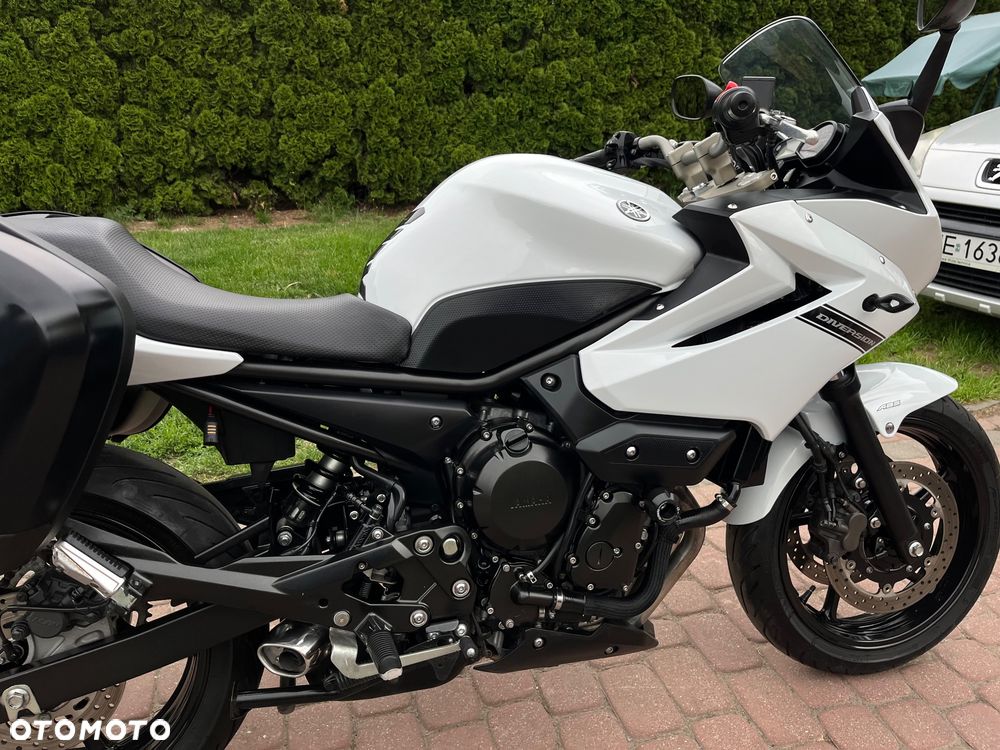Yamaha XJ - 12