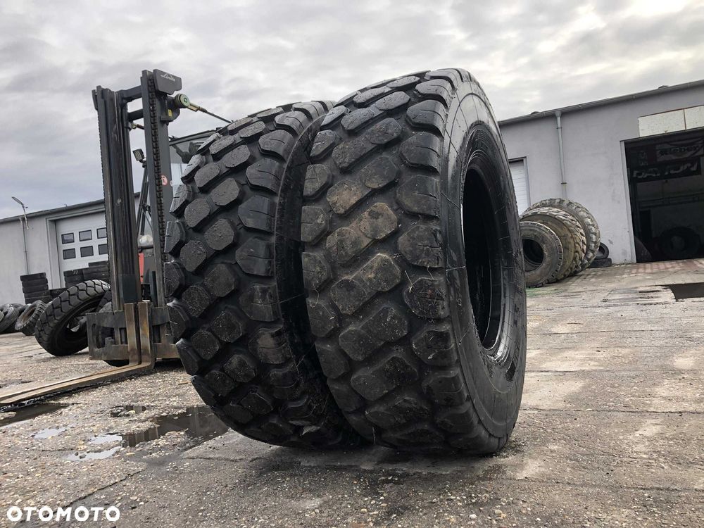 Opony Używane 17.5r25 Camso WHL753R Radial 90% Bieżnika Możliwa Wysyłk - 1