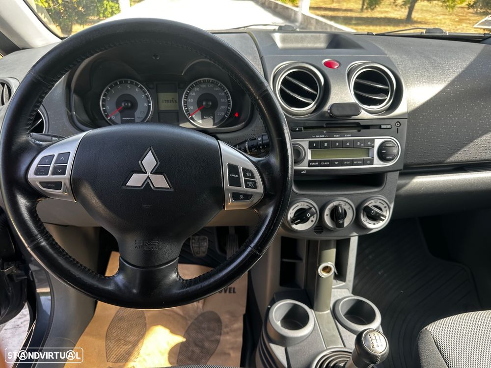 Mitsubishi Colt 1.3 Instyle ClearTec - 14