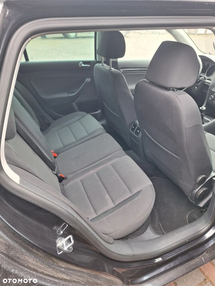 Volkswagen Golf 1.6 Comfortline - 4