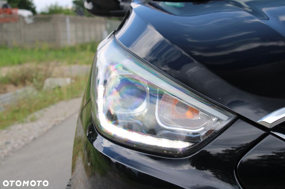Hyundai ix35 1.7 CRDi Comfort 2WD - 16
