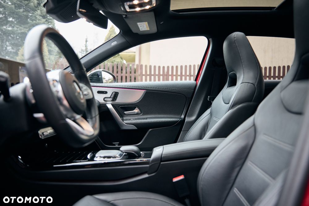 Mercedes-Benz Klasa A 250 AMG Line 7G-DCT - 20
