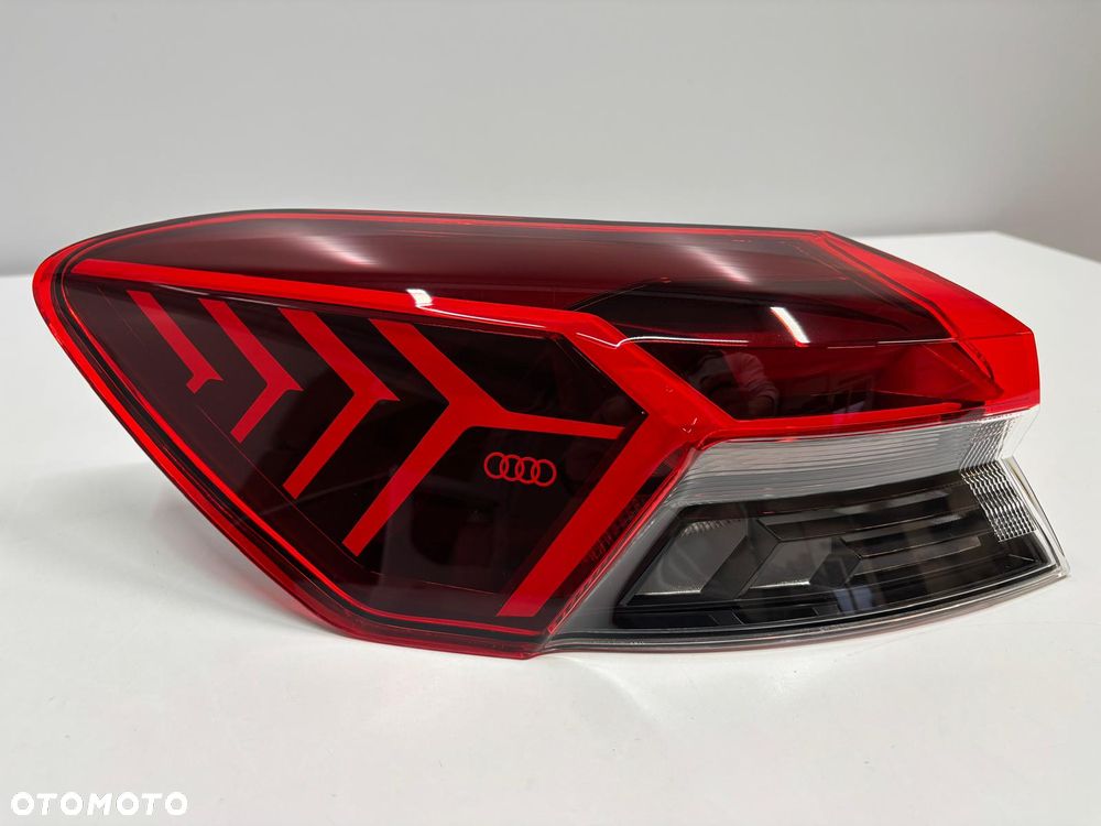 Audi Q4 E-Tron 89A Lampa Lewa Tył Tylna 89A945069 - 1
