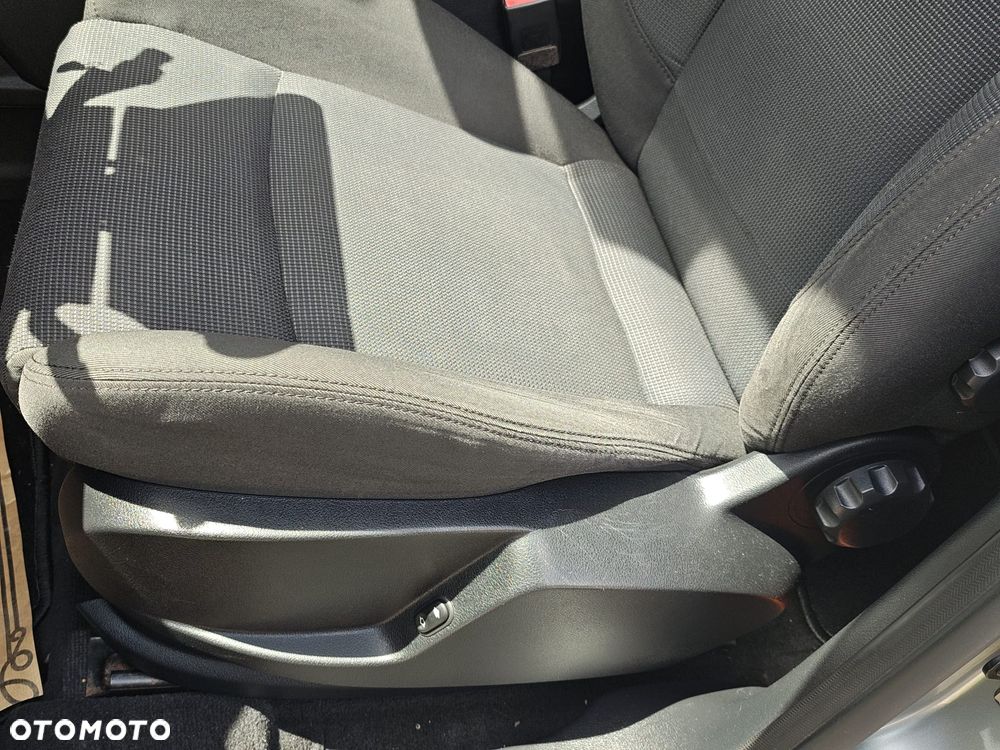 Ford S-Max 2.0 Titanium - 15