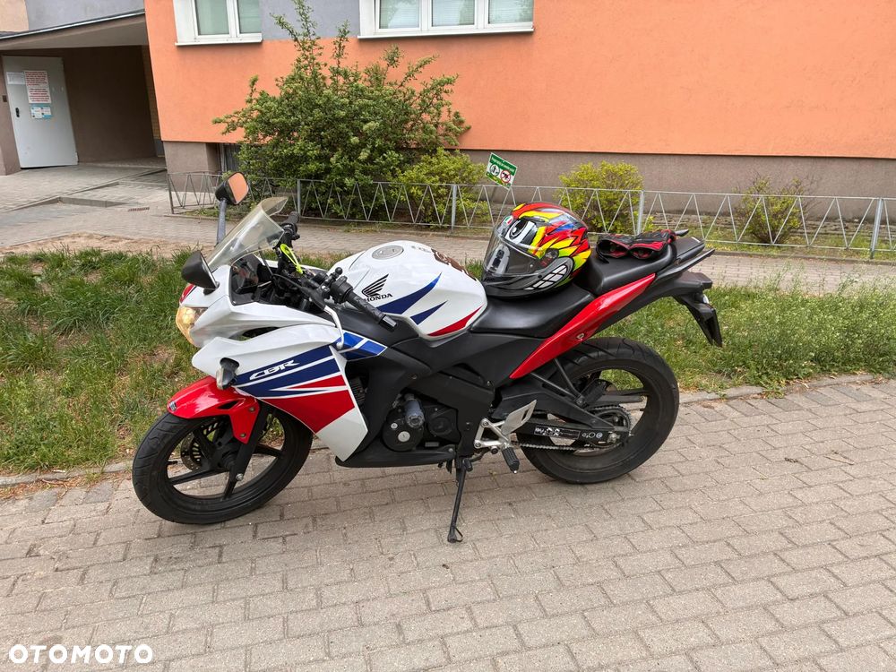 Honda CBR - 4