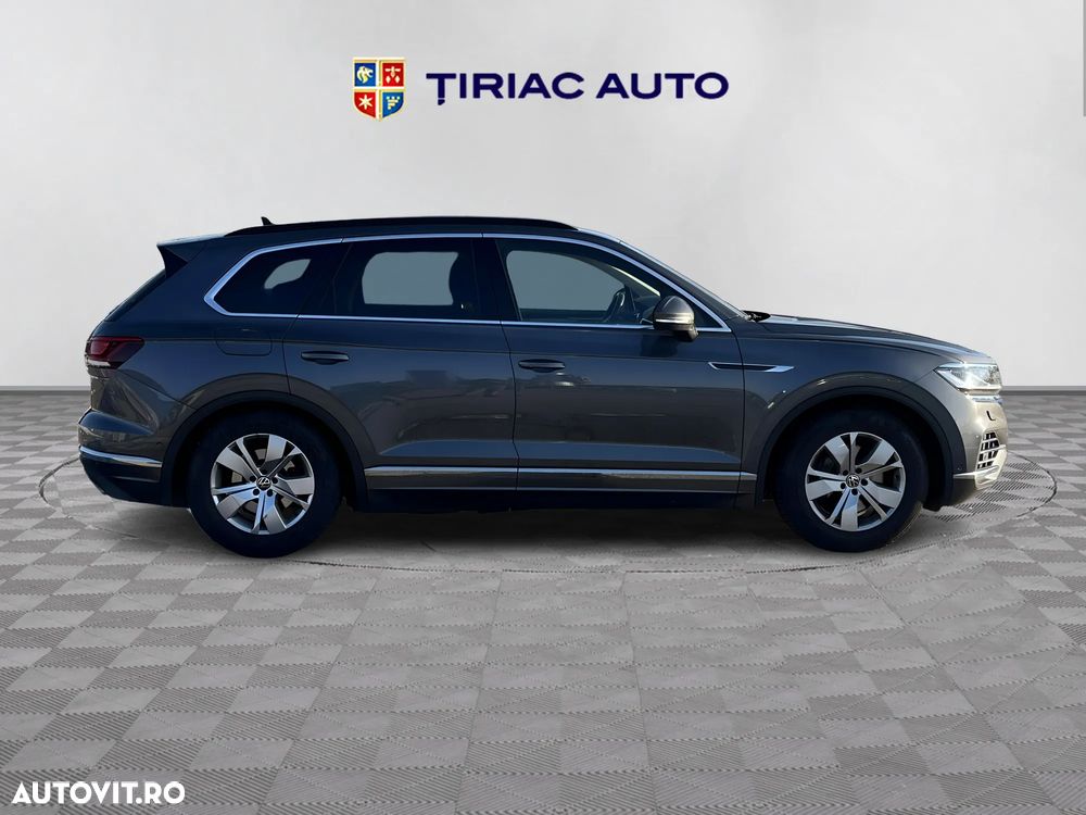 Volkswagen Touareg - 7