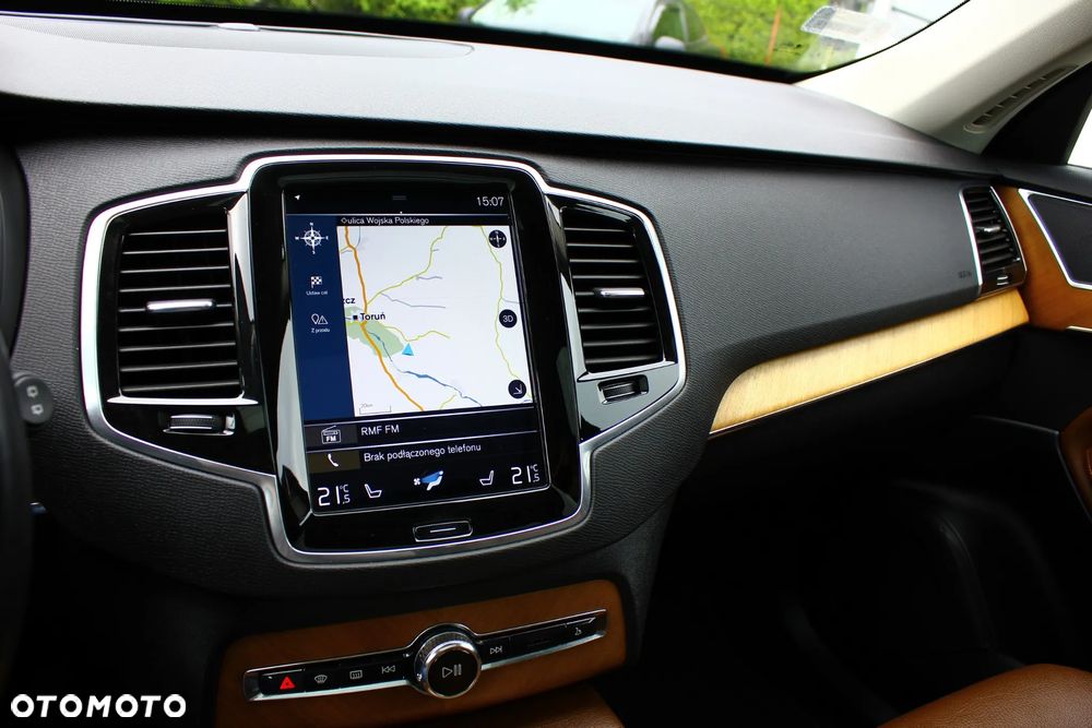Volvo XC 90 B5 D AWD Momentum Pro 7os - 25