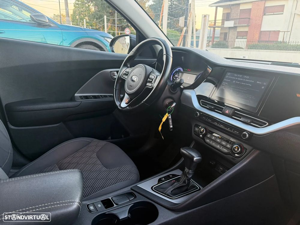 Kia Niro 1.6 GDi PHEV Urban - 11