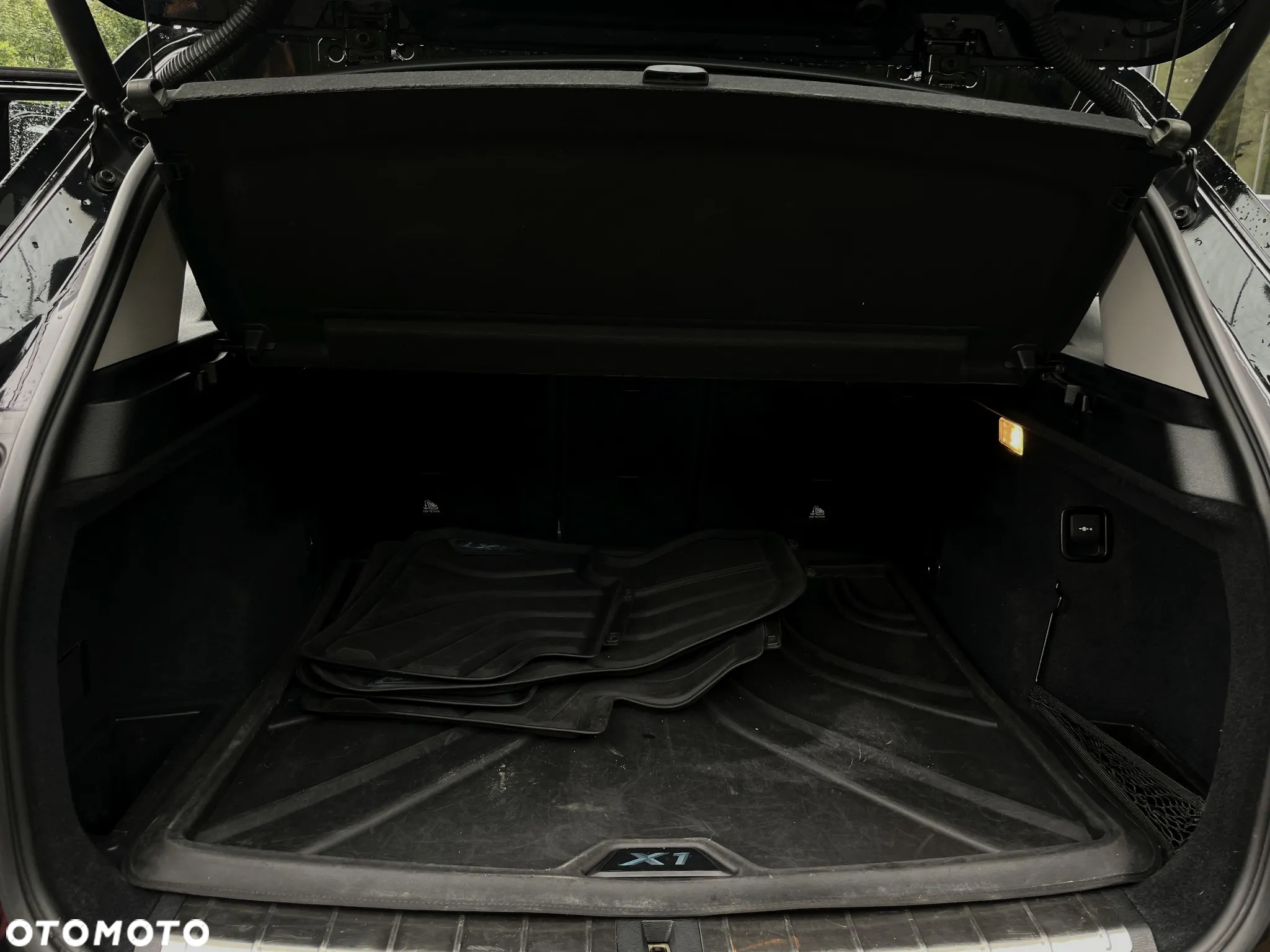 BMW X1 xDrive20i - 33