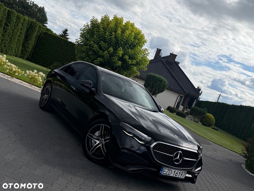 Mercedes-Benz Klasa E 220 d mHEV 4-Matic AMG 9G-Tronic - 26