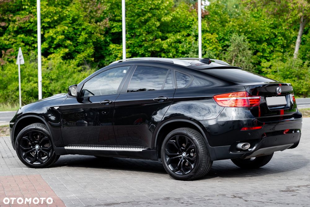 BMW X6 xDrive35i - 11