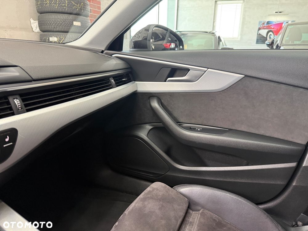 Audi A4 Avant 2.0 TDI ultra sport - 30