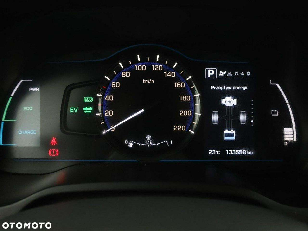 Hyundai IONIQ - 22