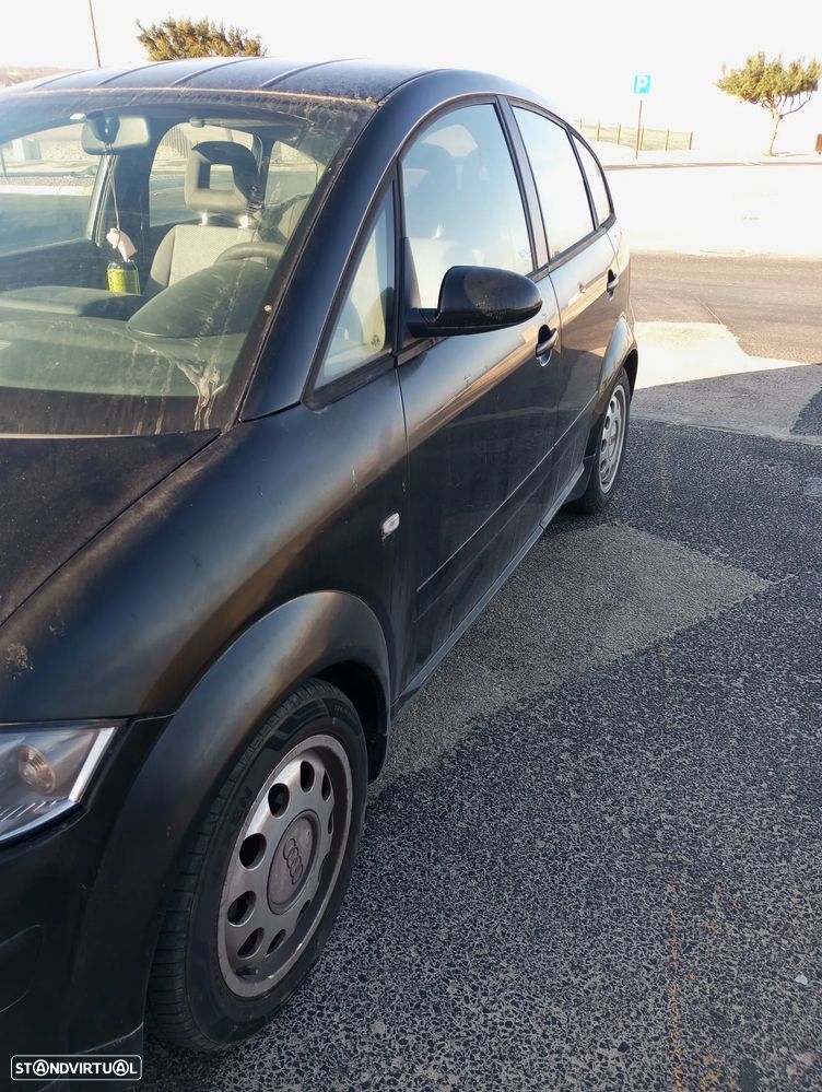 Audi A2 1.4 — photo 2