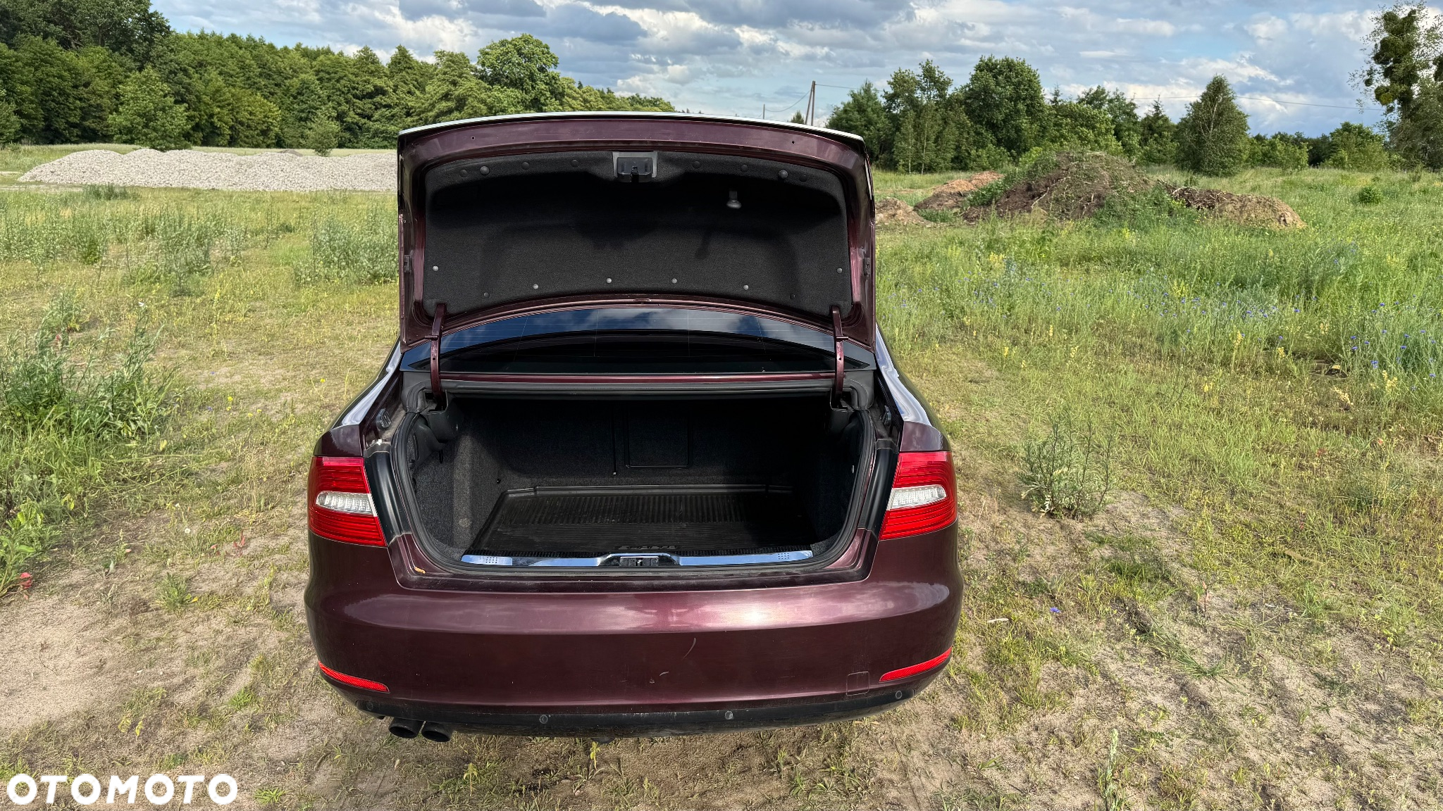 Skoda Superb 2.0 TDI Ambition DSG - 5