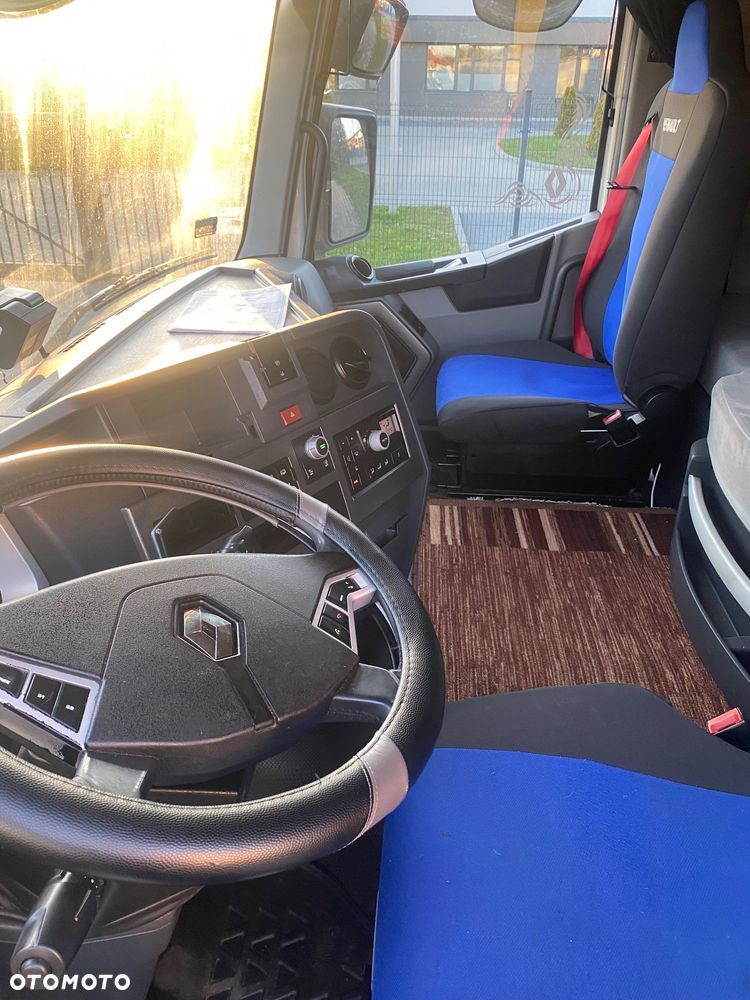 Renault Gama T mega - 5