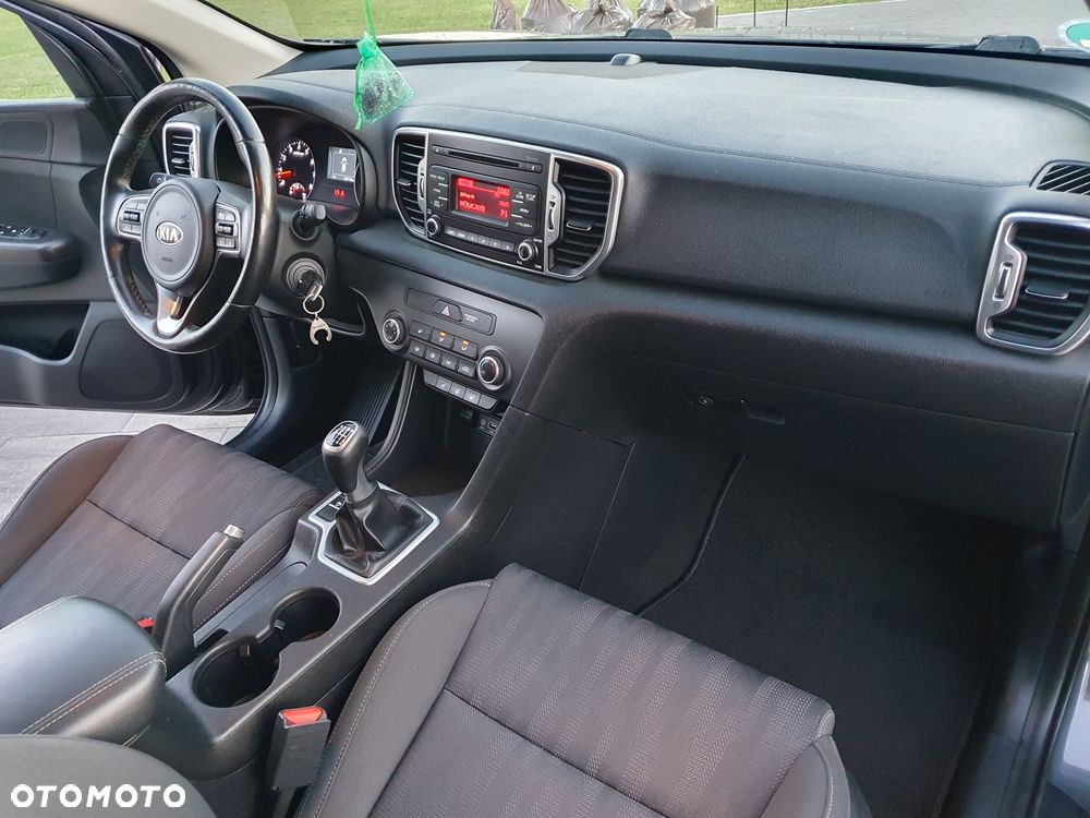 Kia Sportage 1.6 GDI Business Line L 2WD - 8