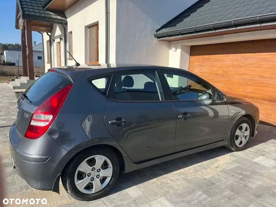 Hyundai i30 1.4 Classic + EU5 - 7