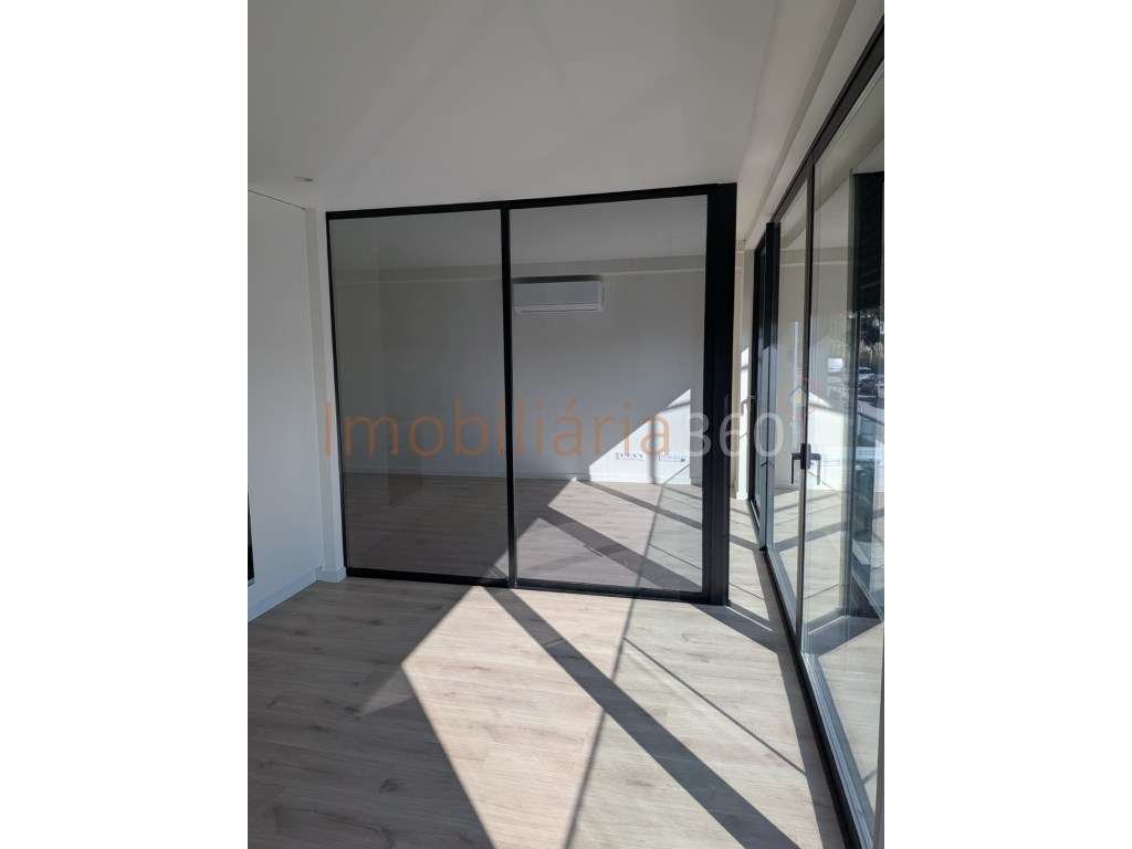 **Apartamento T1 Novo Caulinos Arrendar** - Grande imagem: 2/9