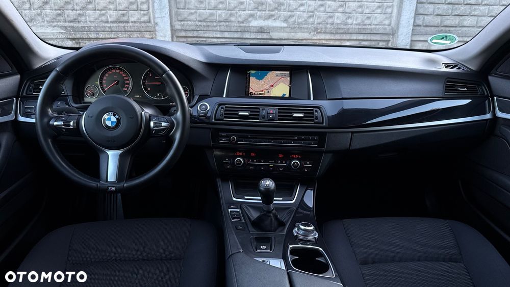 BMW Seria 5 520d - 7