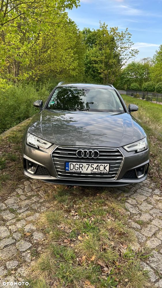Audi A4 Avant - 4
