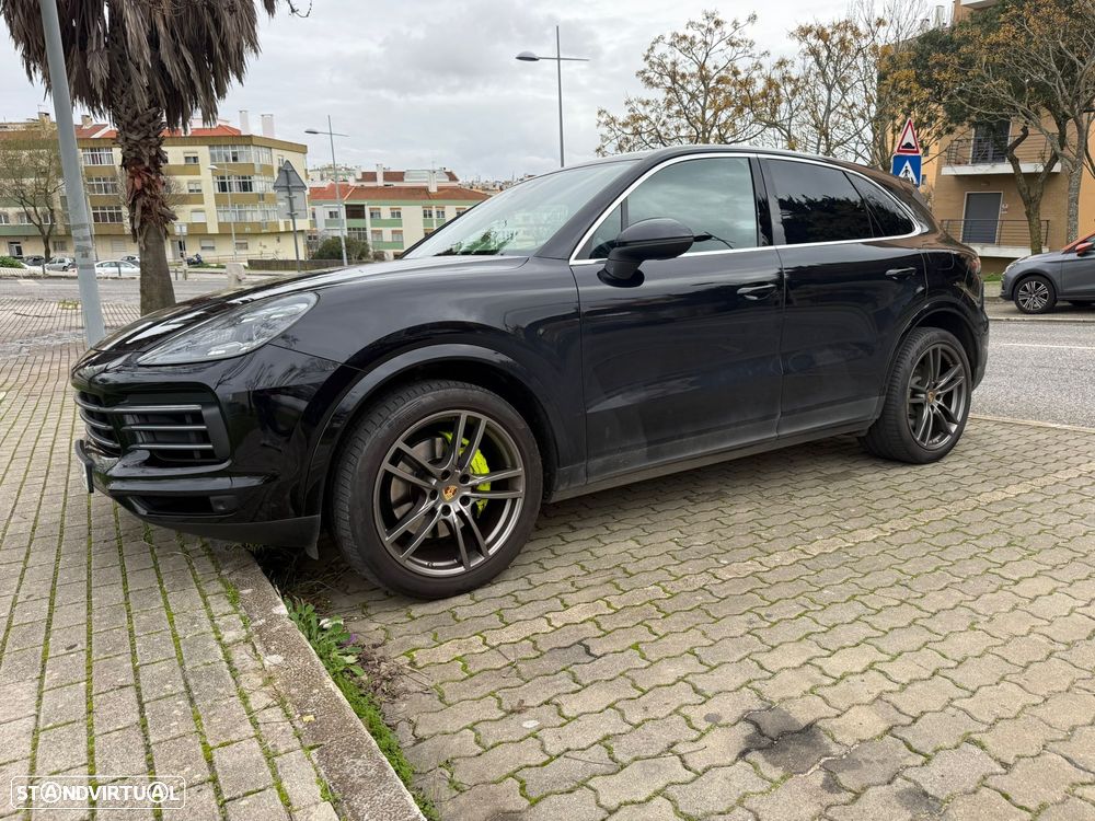 Porsche Cayenne E-Hybrid - 6