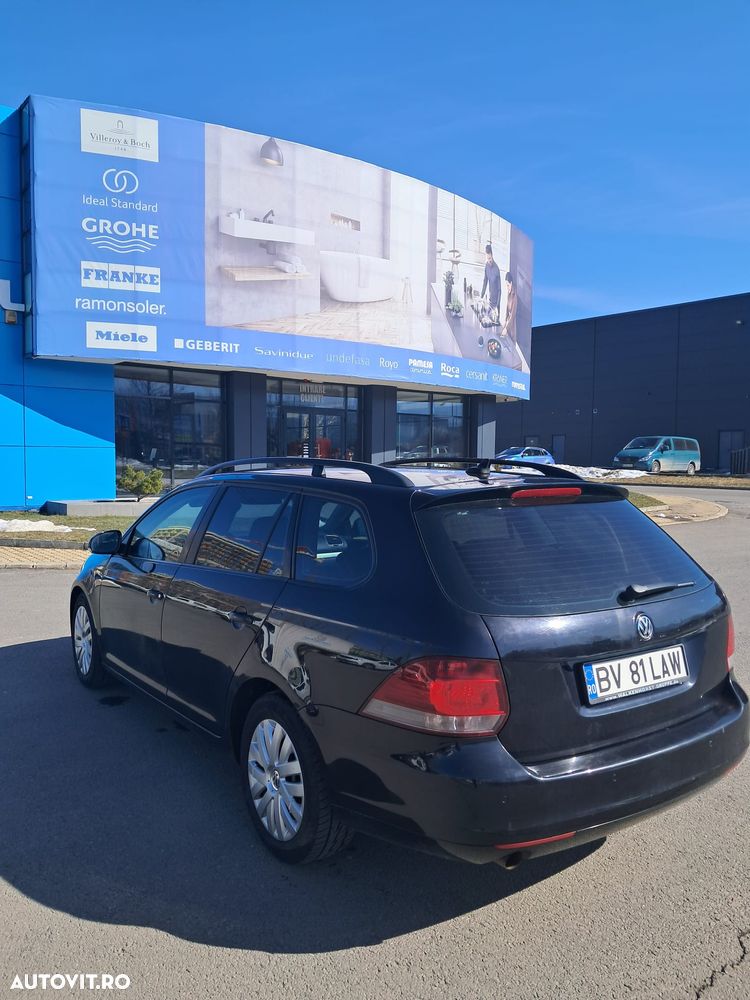 Volkswagen Golf 1.6 TDI DPF BlueMotion Technology Comfortline - 6